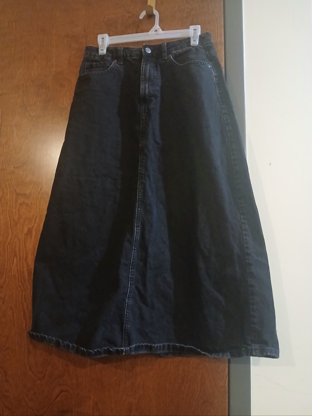 NWOT/ ASOS black denim maxi skirt